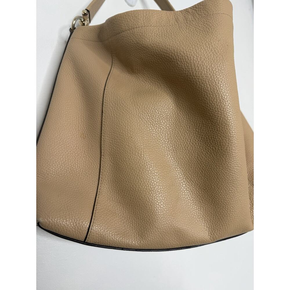 Coach Handbag Scout Hobo Bag Tan Top handle & Removable shoulder strap - Picture 11 of 15